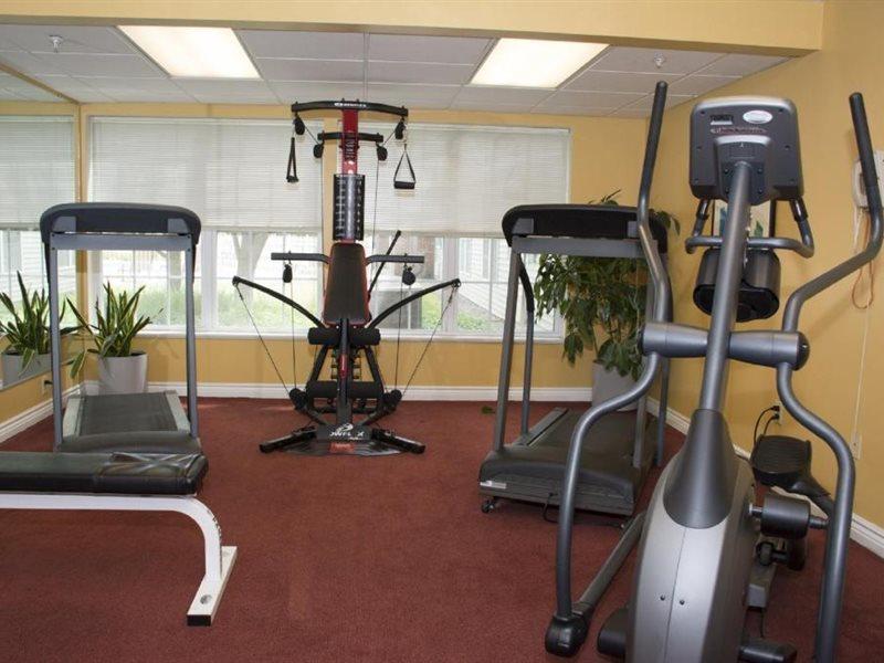 Hotel Cresthill Syracuse East Syracuse