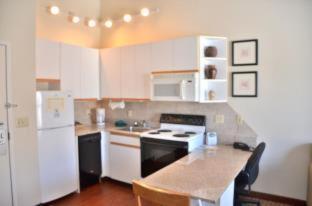 Hotel Cresthill Syracuse East Syracuse