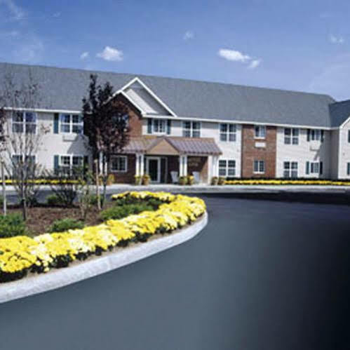 Cresthill Syracuse 3* East Syracuse